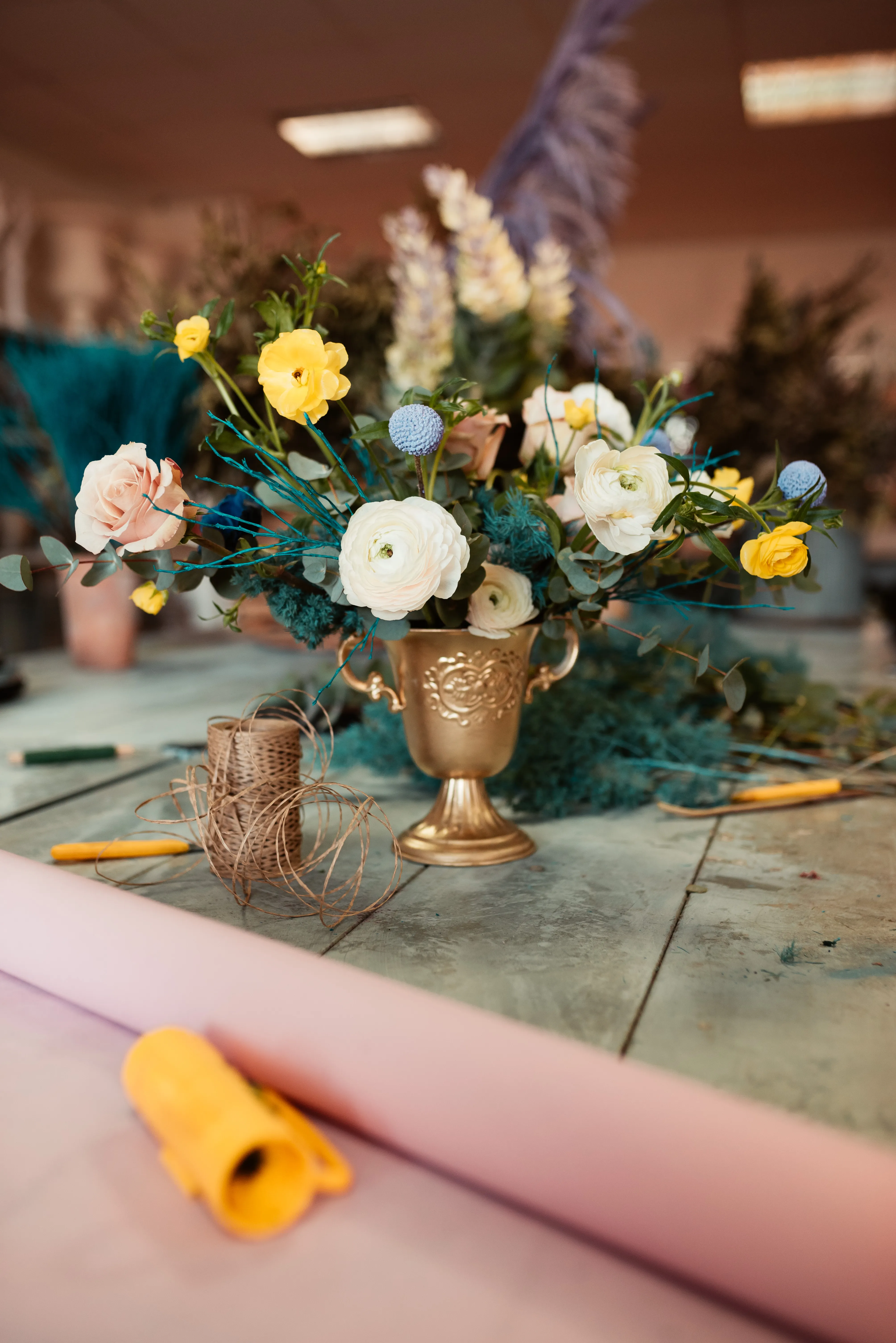 Dettaglio di fiori freschi appena composti